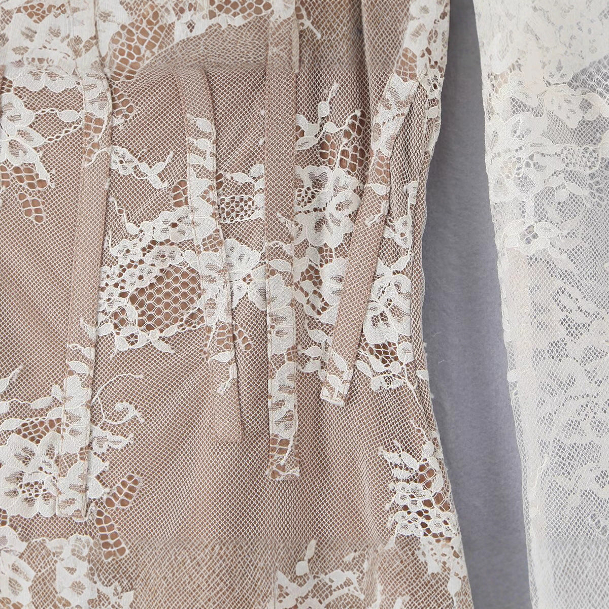 Temperament Long Sleeve Lace Backless Dress