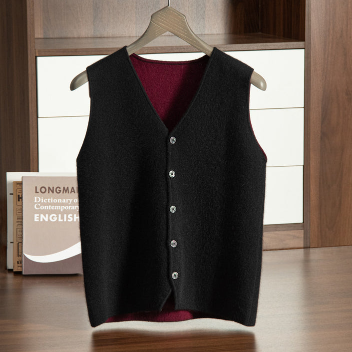 Men's V-neck knitwear